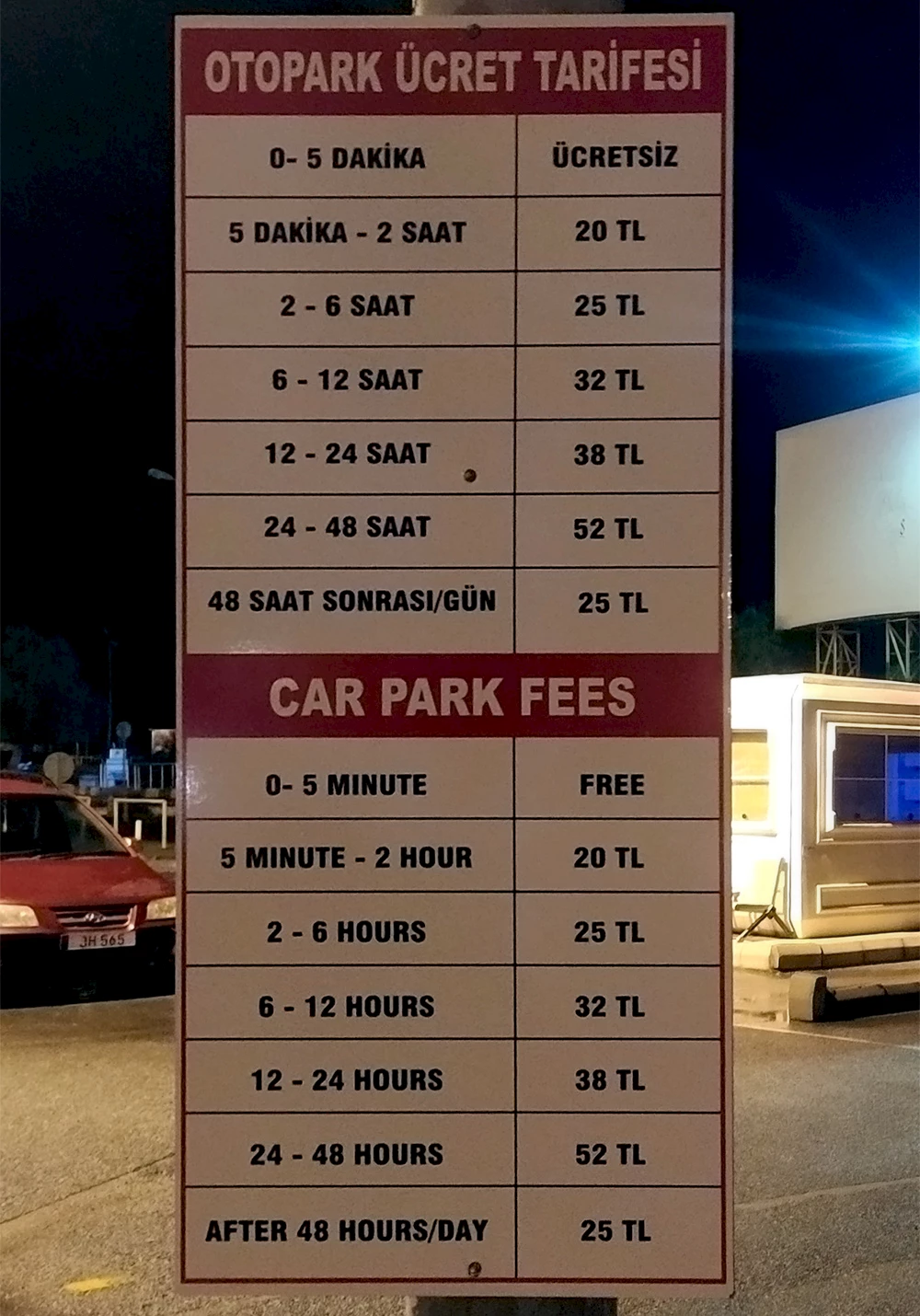 Wie viel kostet das parken am flughafen ercan und wie lange kann ich