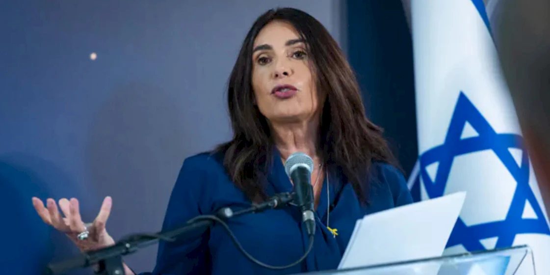 Israelis banned from leaving the country