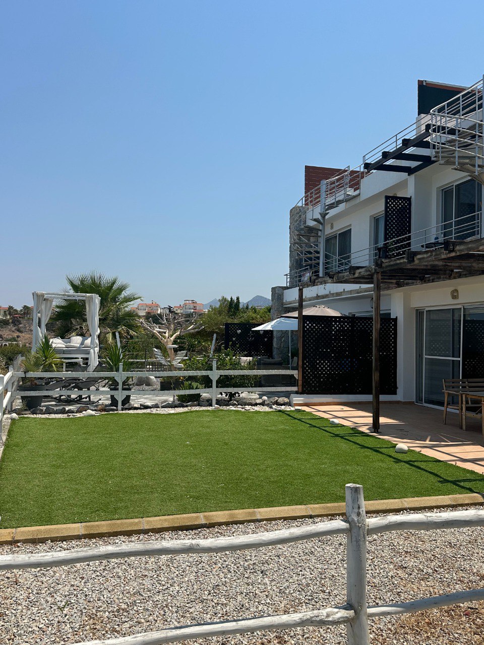 2+1 Wohnung am Meer – Palm Bay View | Esentepe