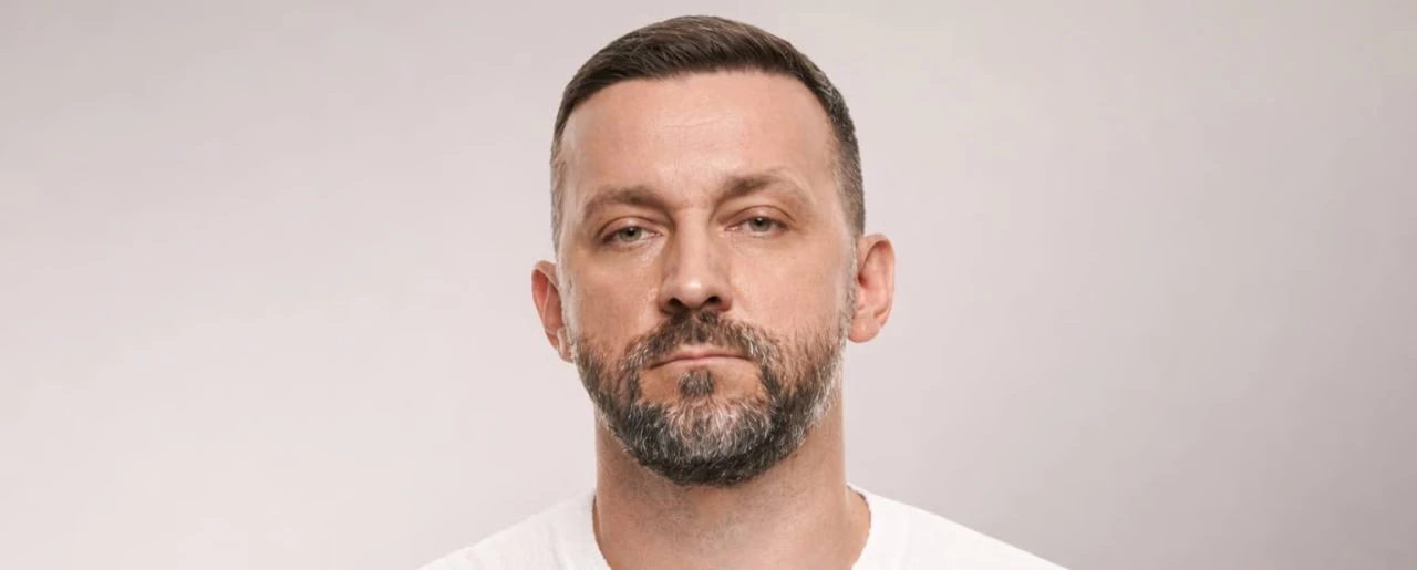 Stand-up παράσταση του Ruslan Bely