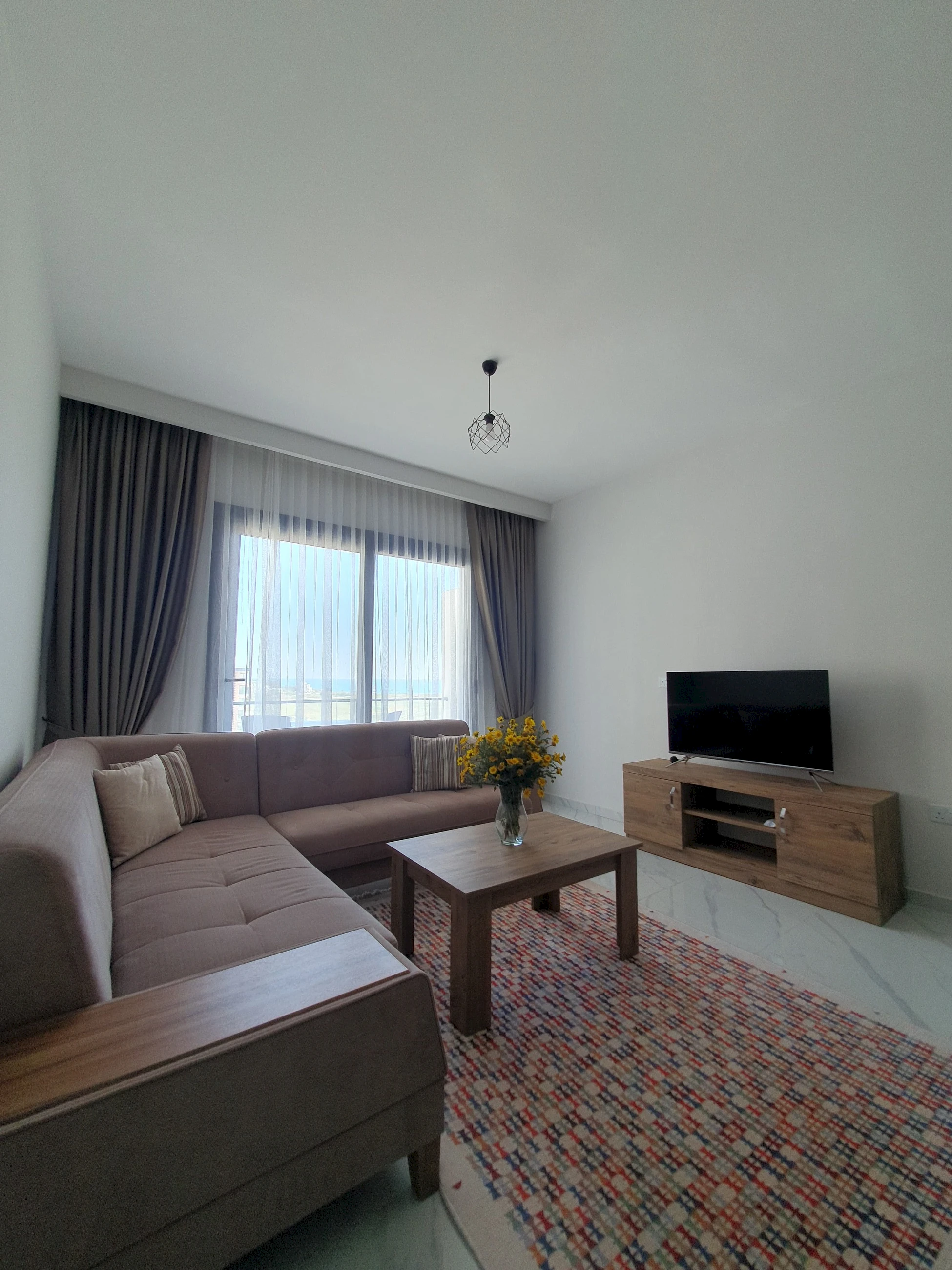 Stilīgs 1+1 dzīvoklis ar panorāmas skatu uz jūru Riverside Life Residence, Long Beach