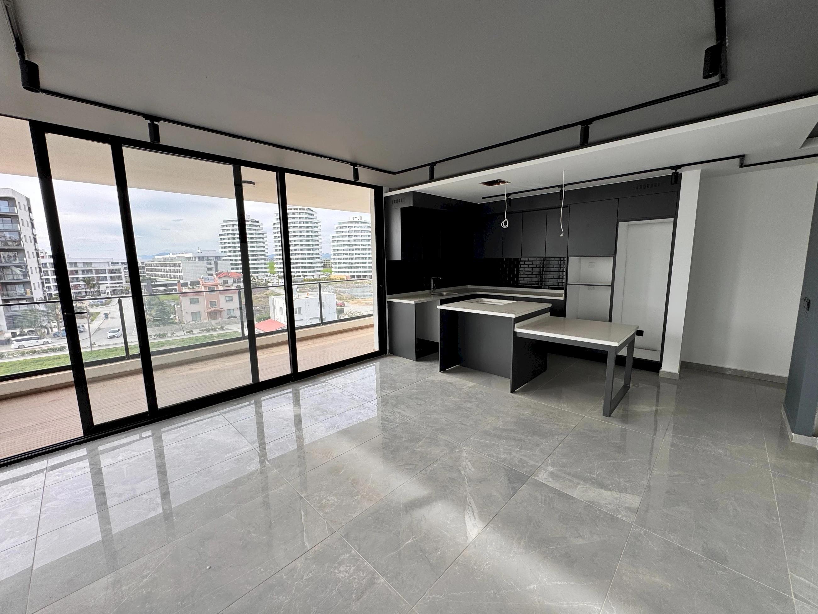 2+1 dzīvoklis | Volna 2, Long Beach