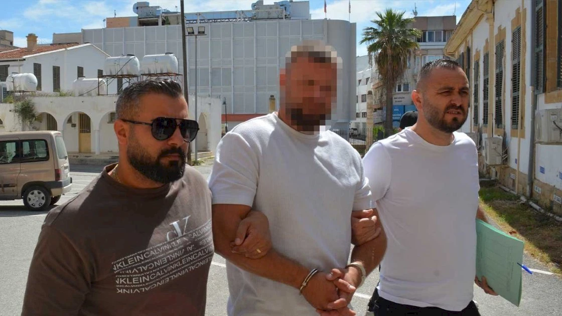 Наркокурьер с юга задержан в северной части Никосии: изъят килограмм каннабиса